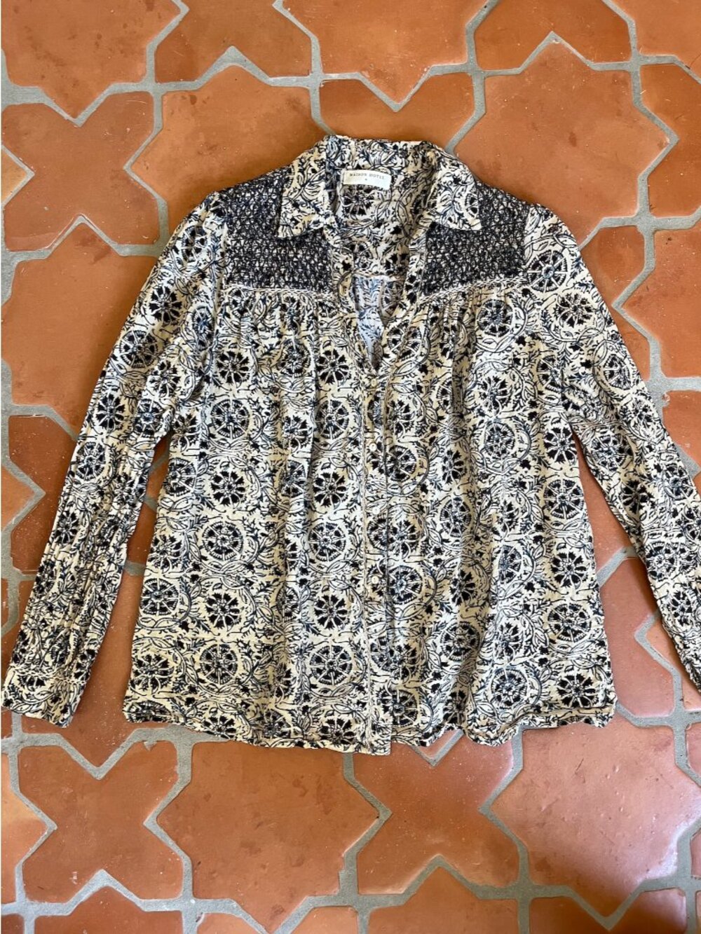 Maison Hotel Phoebe Blouse - Navy Blue Block Print - Picture 4 of 9